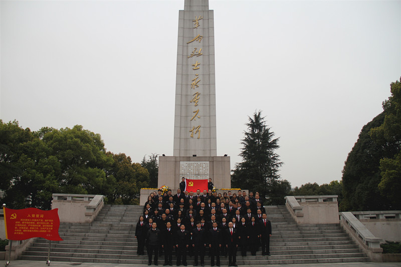 d1ef13e33893d211836a08121ed0cc4_副本.jpg